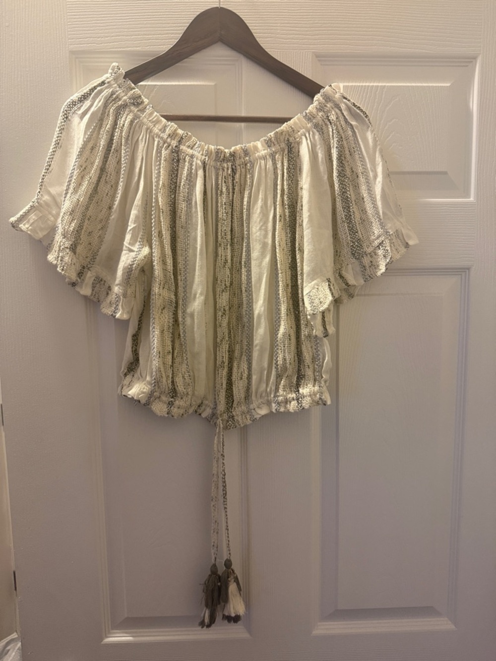 Boho Off-Shoulder Peasant Top in Cream silk knitting sequins with O Stripes NWOT